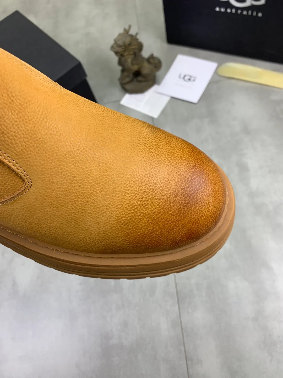 Men's men's shoes 💰P660 New arrival 🆕🆕🆕 IUGGI Men's British retro Martin boots Winter new men's outdoor hiking boots First layer of cowhide on the outside and wool on the inside Comfortable and warm Rubber sole sole Non-slip and firm Trendy and fashionable Casual and versatile Size: 38-44 (45 customized) Color: three colors